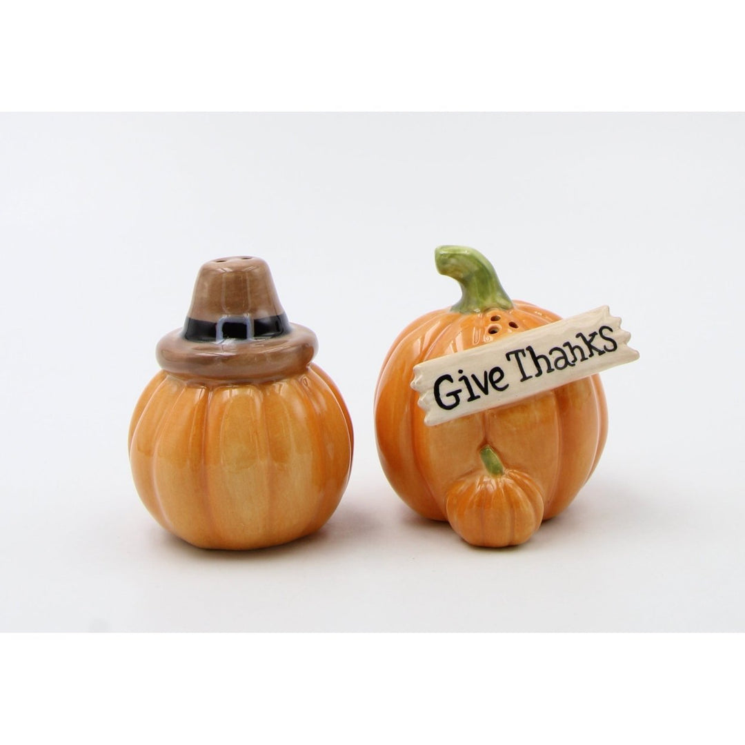 Ceramic Pumpkins with Pilgrim Hat Salt and Pepper Shakers Gift 2 pcs Image 2