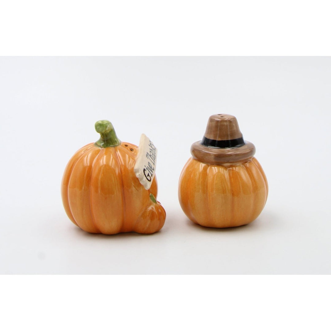 Ceramic Pumpkins with Pilgrim Hat Salt and Pepper Shakers Gift 2 pcs Image 4