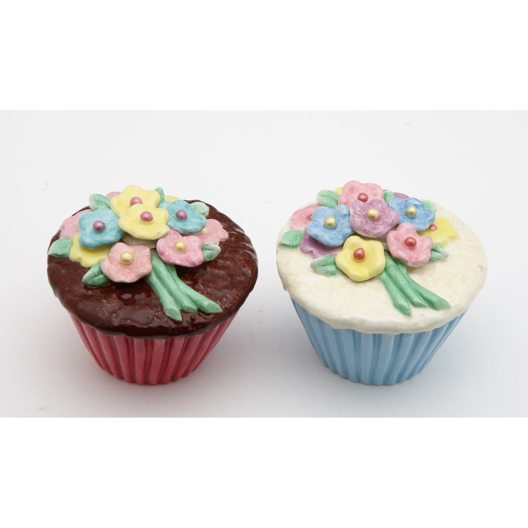 Hand Painted Ceramic Flower Cupcake Salt Pepper Shakers Image 3