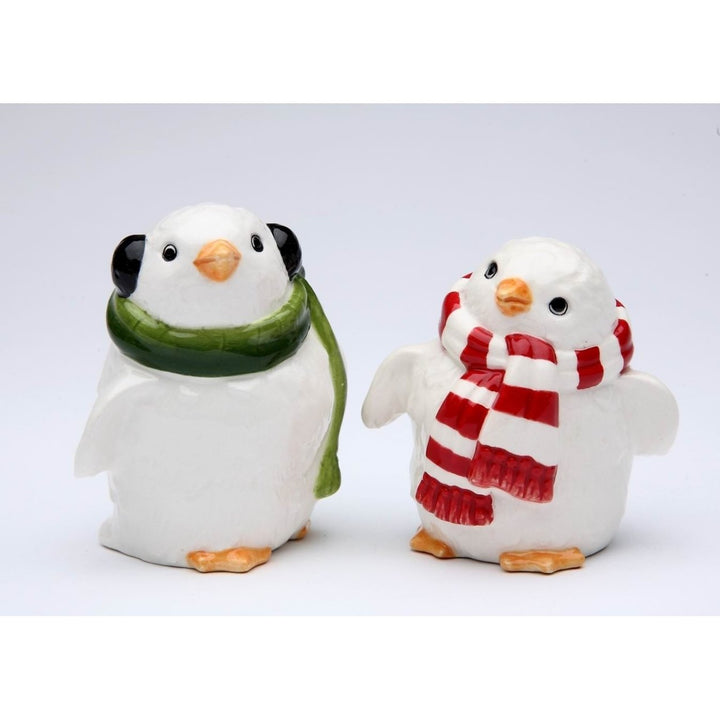 Hand Painted Ceramic Christmas Penguin Couple Salt Pepper Shakers 2 1/4 inch Image 3