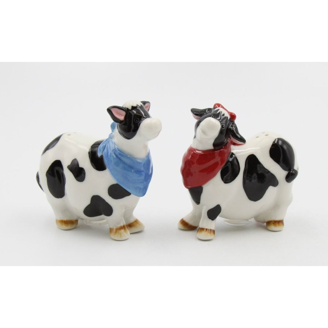 Hand Painted Ceramic Cow Salt Pepper Shakers Gift Set Image 2