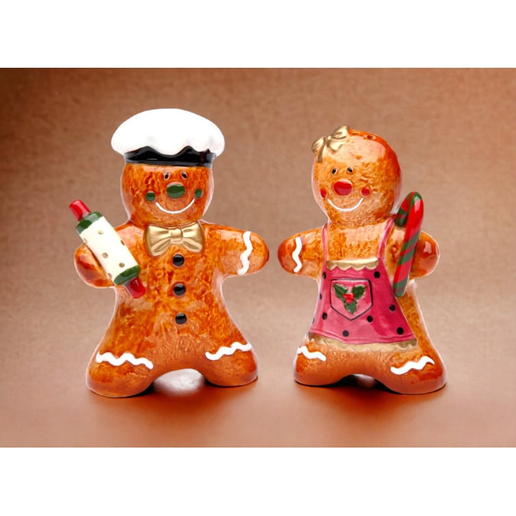 Ceramic Gingerbread Salt and Pepper Shakers  Mom Image 2