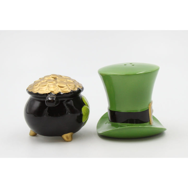 Ceramic Irish Top Hat Pot of Gold Salt and Pepper Shakers Saint Patricks Day Image 4