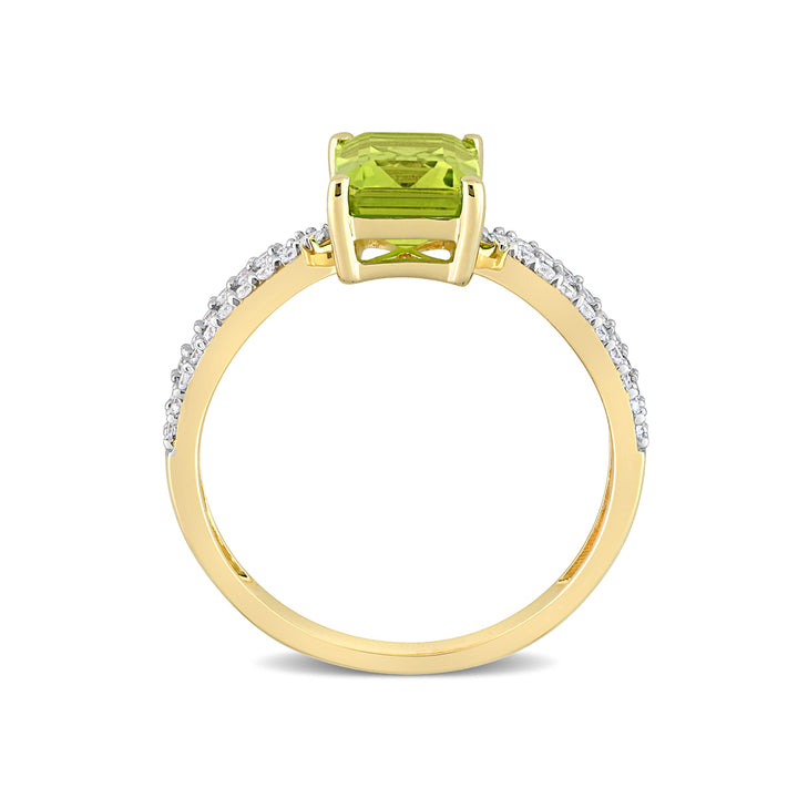 1 5/8 Carat (ctw) Peridot Link Ring in 14K Yellow Gold with Diamonds Image 4