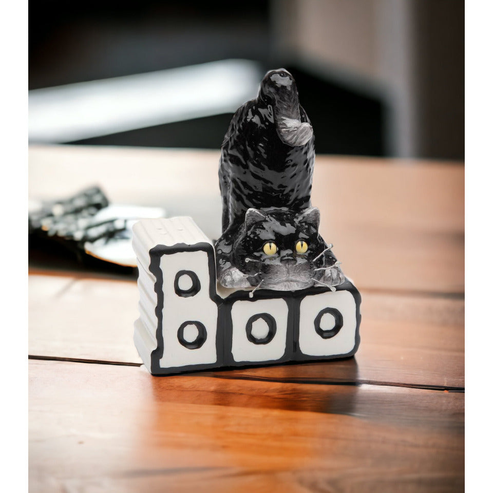 Ceramic Halloween Cat Boo Salt Pepper Set Magnetic Image 2