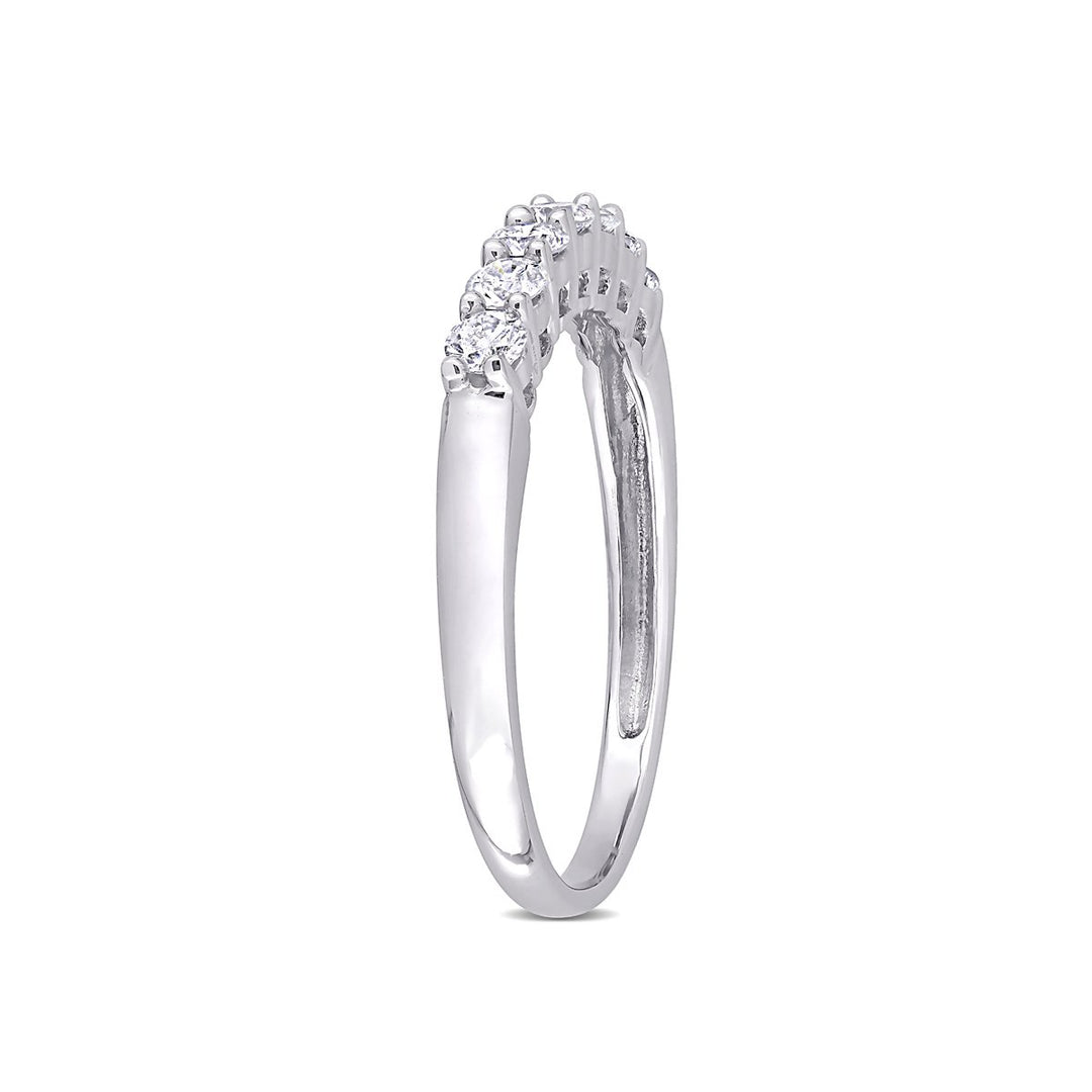 1/2 Carat (ctw) Diamond Anniversary Band Ring in 10K White Gold Image 3