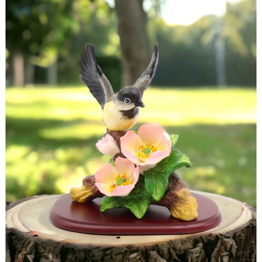 Ceramic Chickadee Bird Figurine 4.5in Vintage  Birdwatcher Image 1