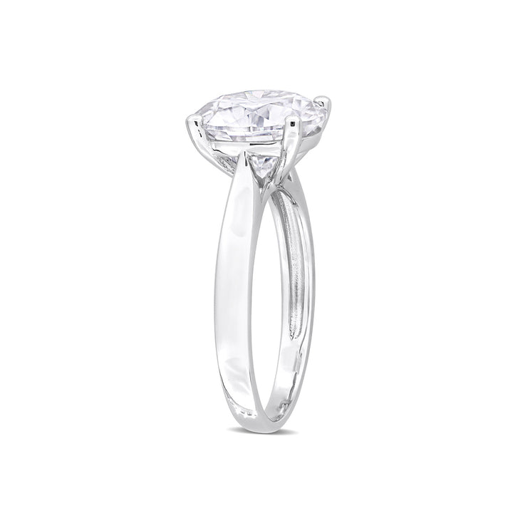 3.50 Carat (ctw) Lab-Created Solitaire Moissanite Engagement Ring in Sterling Silver Image 3
