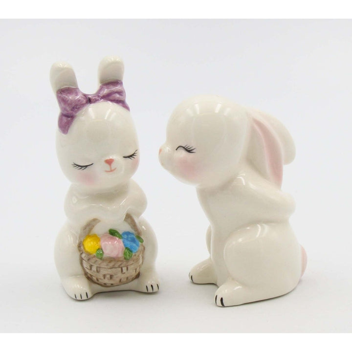 Ceramic Easter Bunny Rabbit Salt and Pepper Shakers Image 3