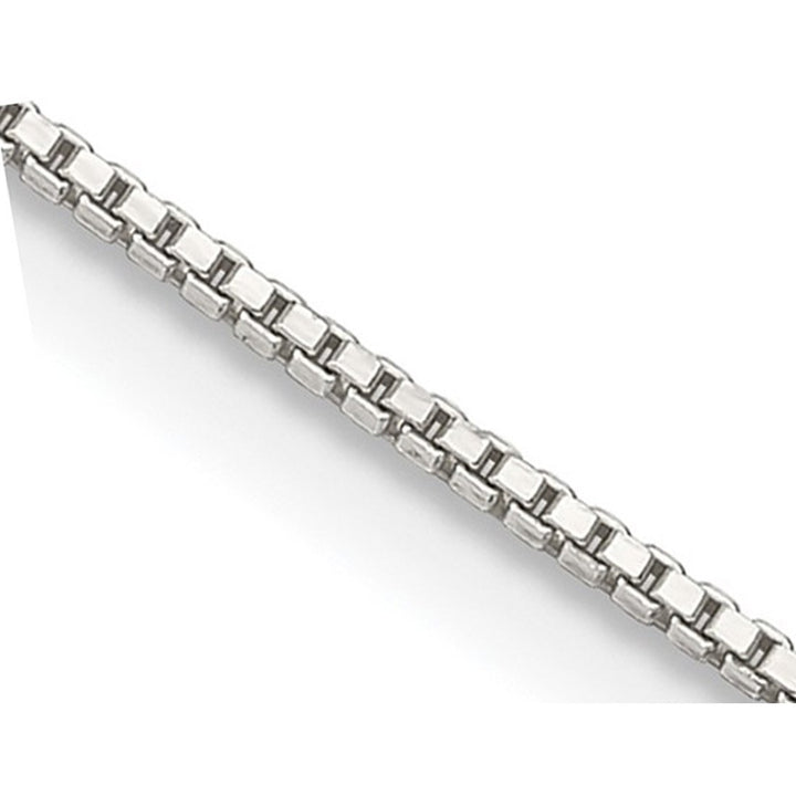 Box Chain Necklace in Sterling Silver 20 Inches (0.9mm) Image 1
