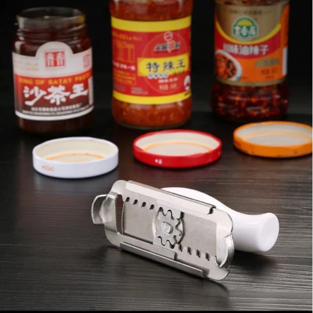 Stainless Steel Can and Jar Opener Tool Compact Kitchen Utensil Random Color Image 4