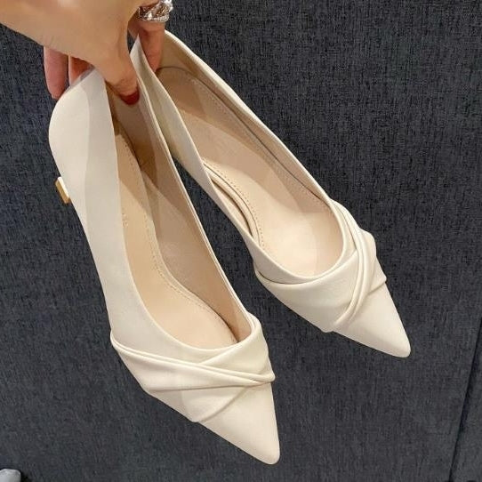 Pointed high heels French womens slim heel temperament 3cm soft leather single shoes with skirt Image 1