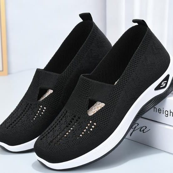Shoes for middle-aged and elderly women breathable and comfortable in summer single shoes with soft soles casual and one Image 2