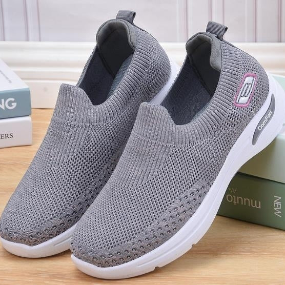 Cloth Shoes Flyknit Socks Soft Sole Sports Shoes Womens Shoes Childrens Web Shoes Casual Mom Shoes Image 3