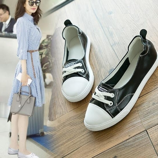 Shallow mouth genuine leather small white shoes for women flat bottomed leisure tourism driving pregnant women and Image 4