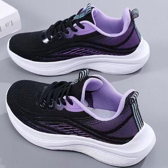 Outdoor Sports Shoes Flyknit Breathable Leisure Lightweight Running Shoes Moms Walking Shoes Travel Shoes Image 3