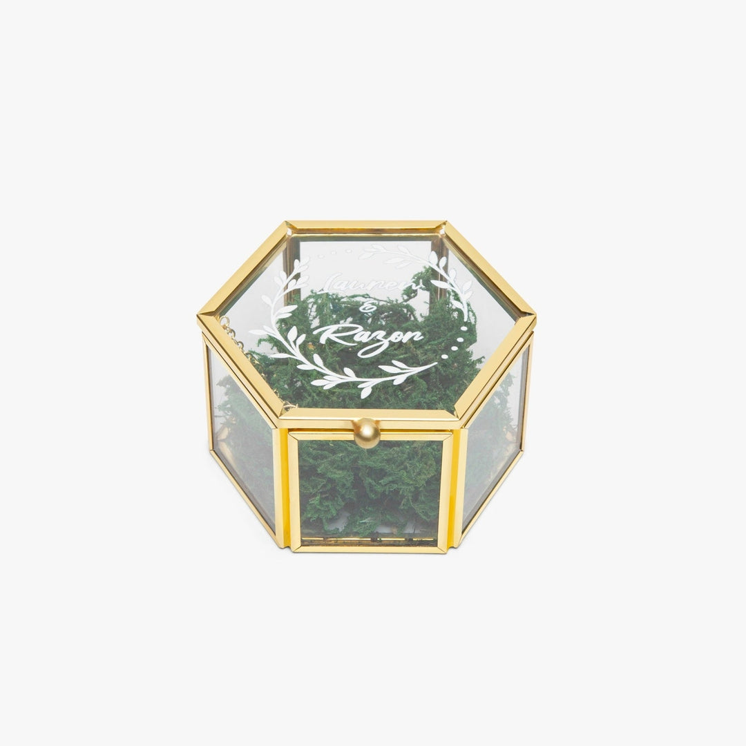 Hexagonal Glass Ring Box 16x15x16cm Decorative Wedding Display with Wooden Hearts Image 4