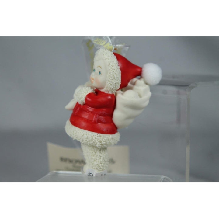 Snowbabies Dept 56 Santas Sidekick 2024 With Gift Bag Ornament 6014157 Image 2