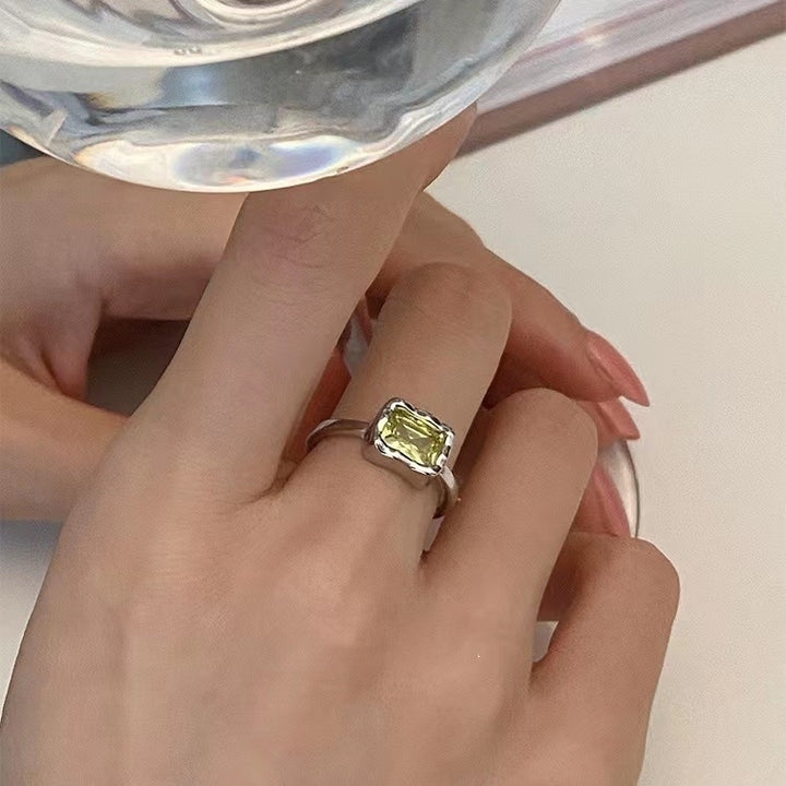 Open can adjust the niche design sense of green grape square diamond ring womens fashion temperament forefinger ring Image 4