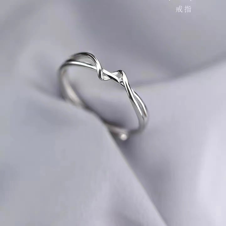 925 Silver Simple Line Womens Ring Niche Design Geometry Cold Wind and Fashion Image 1