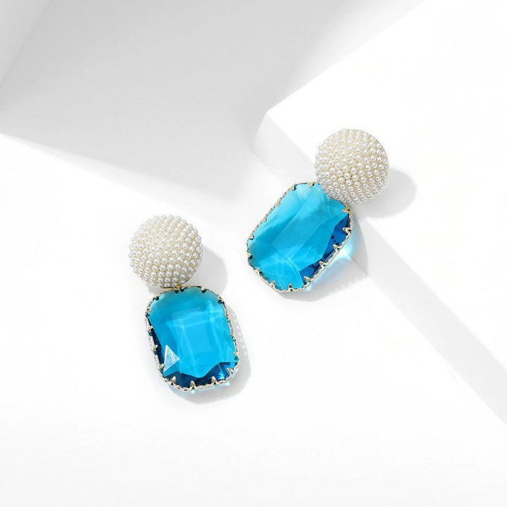 The  S925 silver needle net red temperament earrings high -level designer model pearl crystal earrings Image 1