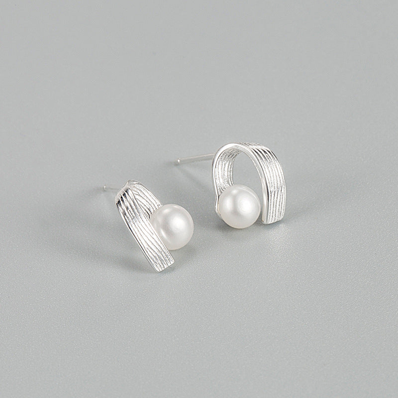 South Korea Baroque freshwater pearl earrings S925 sterling silver niche retro light luxury port style folding earrings Image 2