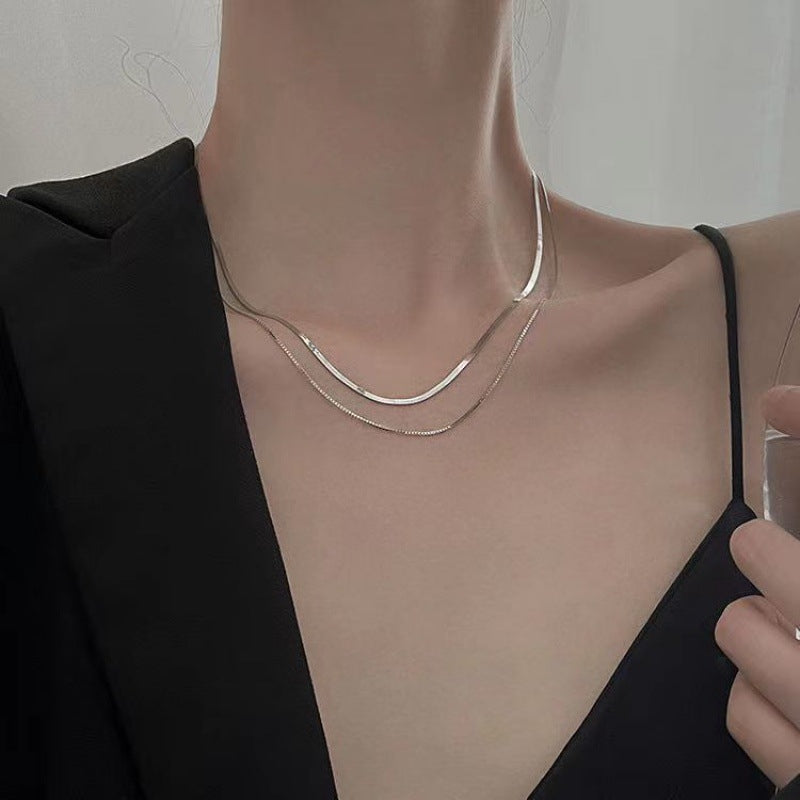 Snake bone chain female double -layer stack wearing necklace  model without fading niche design sense cold air clavicle Image 2