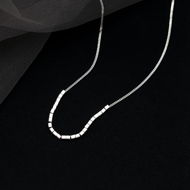 S925 Silver Silver Fang Big Block Necklace Female Xia Niche Design INS Simple Cold Wind Geometric Silver Clavicle Chain Image 2