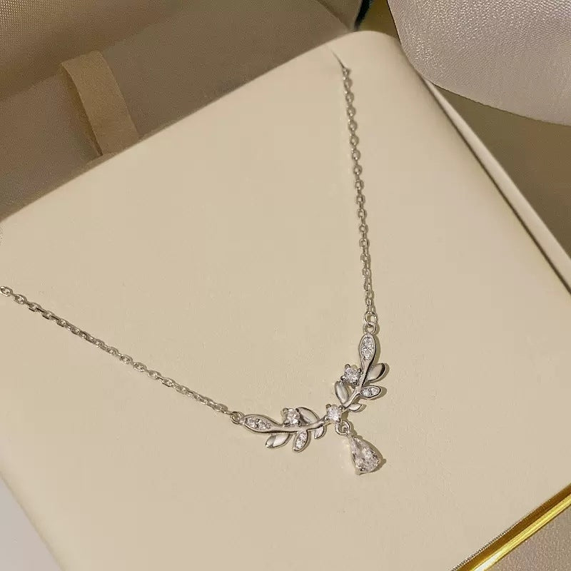 Silver wheat ears necklace female light luxury niche sweater chain  tide pendant advanced design sensor clavicle chain Image 1