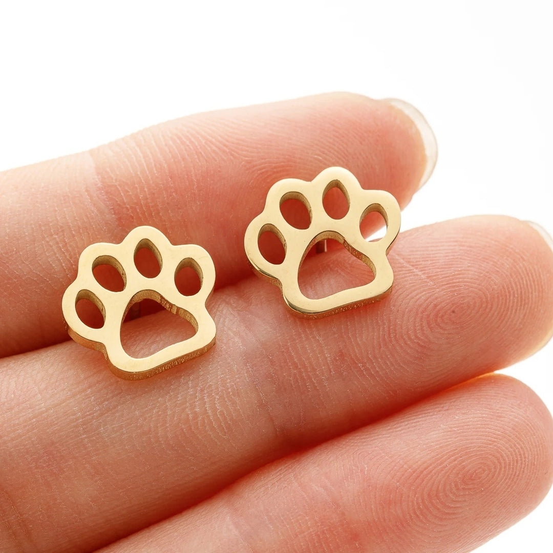 Cat Dog Paw Print Fashion Stud Earrings Image 3