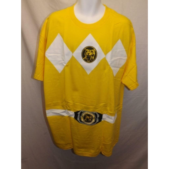 Mighty Morphin Power Rangers Mens Size 2XL 2XLarge Yellow Shirt Image 1