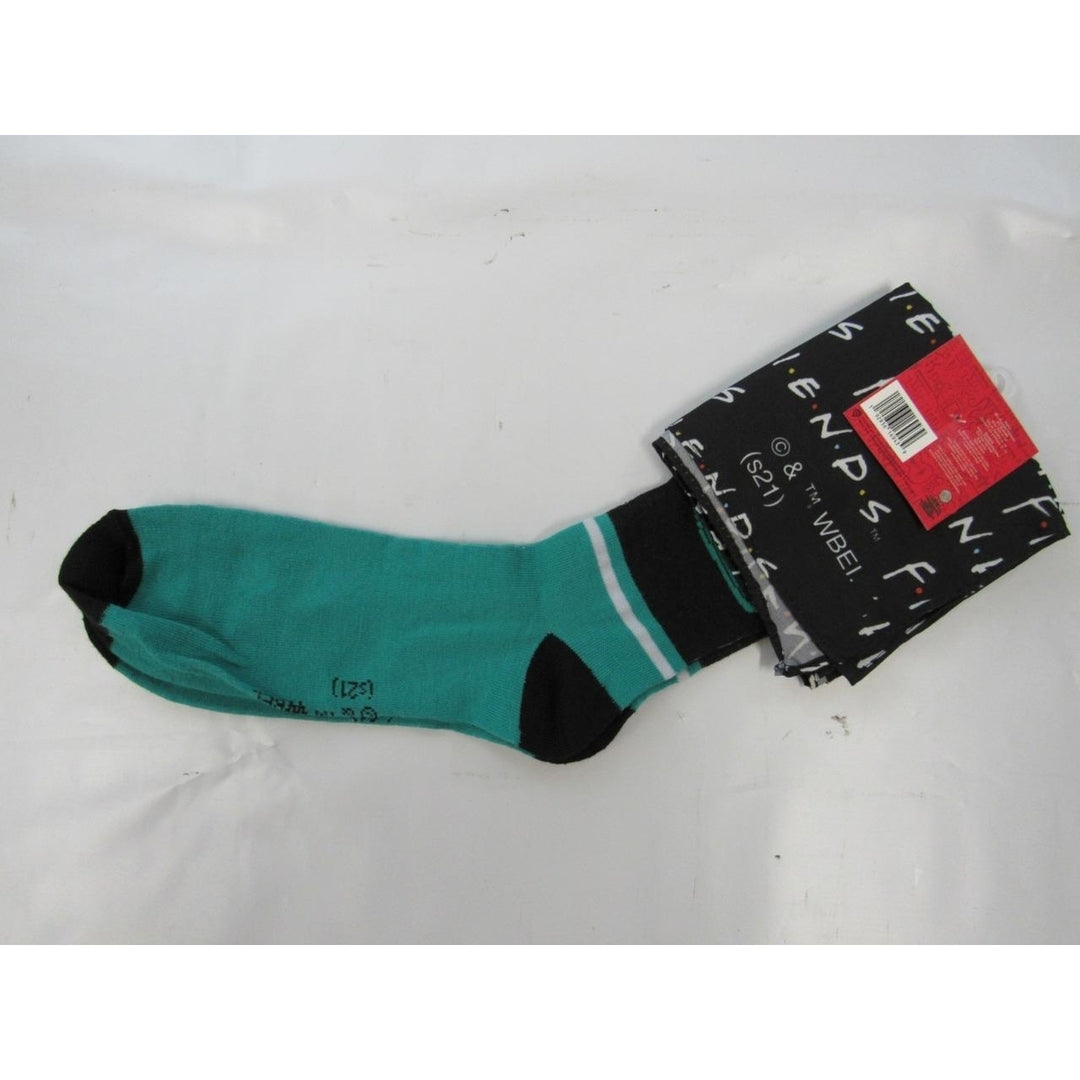 Friends Central Perk Mens Sizes 6-12 OSFA Green Crew Socks and Bandana Image 3