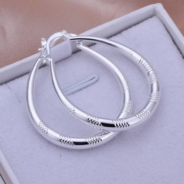 925 Sterling Silver Oval Hoop Earrings Image 1