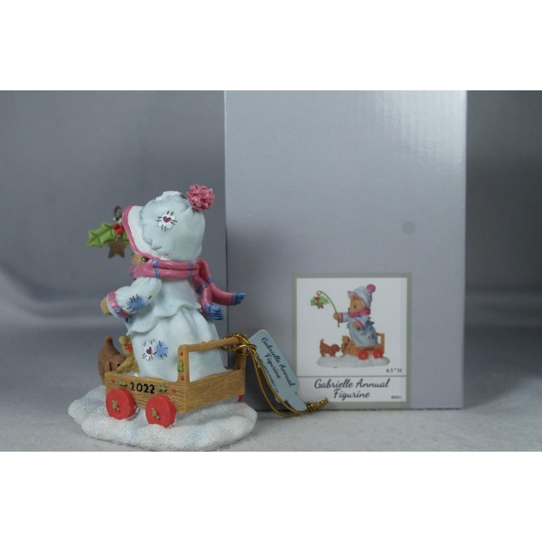 Cherished Teddies Gabrielle 2022 Annual Bear Figurine 135572 In Box Image 4