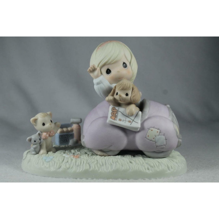 Precious Moments Friends Help Us Keep Moving On - PM0051 Collector Club Image 1