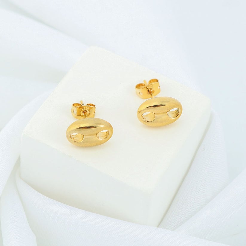 14k Gold Mariner Stud Earrings Image 2